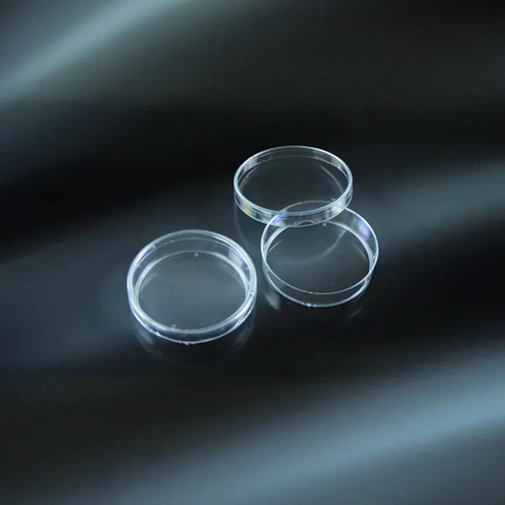 Petri nhựa Ø 150 mm 3 lỗ thông hơi, tiệt trùng FLMedical