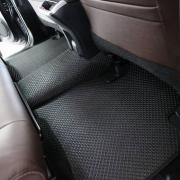 Thảm lót sàn ô tô Fortuner 2018