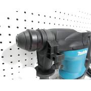 Máy khoan động lực Makita HR3200C