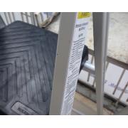 Thang nhôm ghế 4 bậc Nikawa NKP-04 (Trắng phối đen)