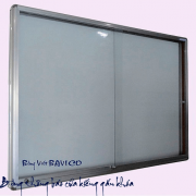 Bảng thông báo cửa kiếng gắn khóa Bavico 120x160cm BTB120-160