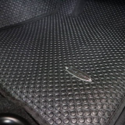 Thảm lót sàn ô tô Innova